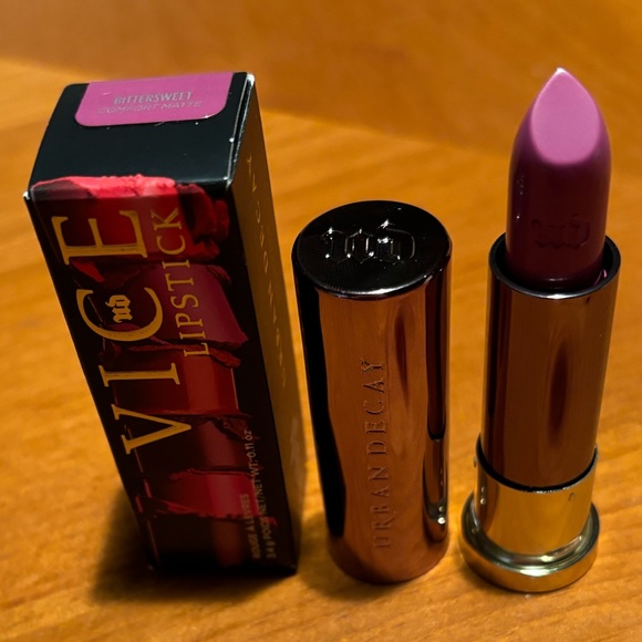 Urban Decay Vice Lipstick Bittersweet - Picture 4 of 16